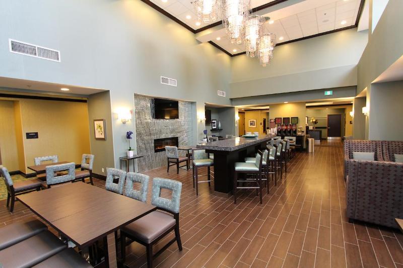 Hilton Garden Inn Kitchener/Cambridge Exterior photo